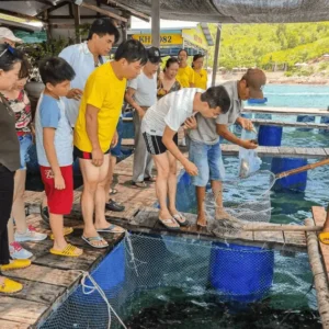 Tour-3-dao-nha-trang-lang-chai-768x568