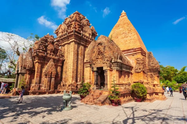 Thap ba Ponagar Nha Trang