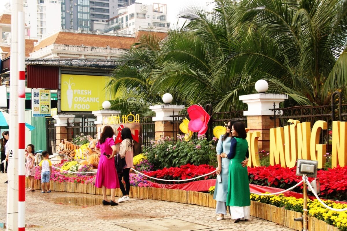 2025 年春节旅游去哪里？