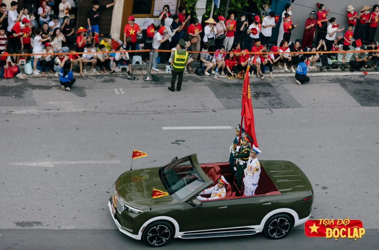 Dieu binh quoc khanh 80 4